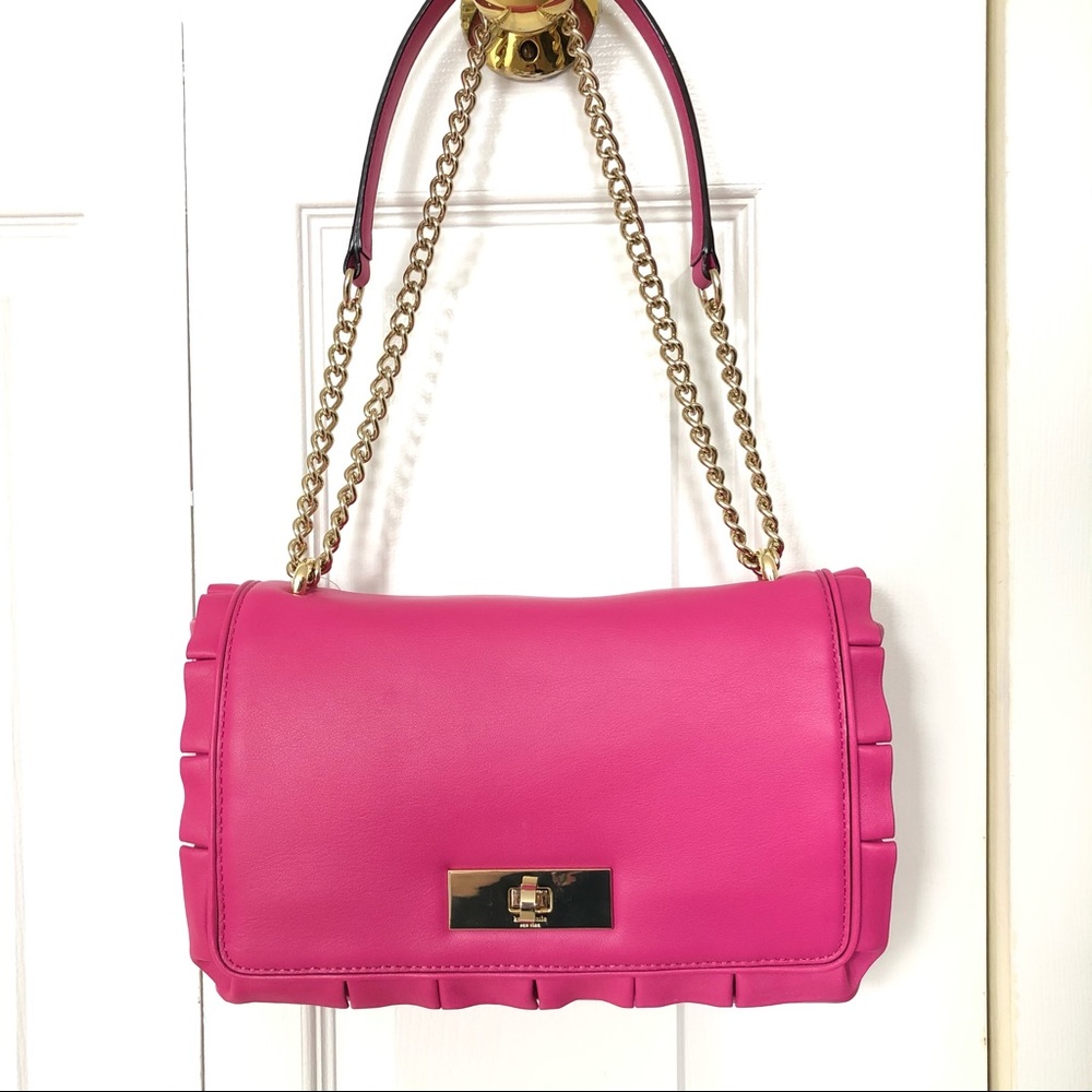 🤩🔥Host pick🔥👏🏻👏🏻 👏🏻 Kate Spade ♠️ ruffle trim leather shoulder bag